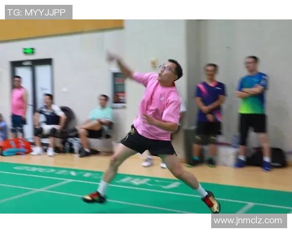 赛后分析：北京羽毛球队与西安羽毛球队的团队协作与战术探讨