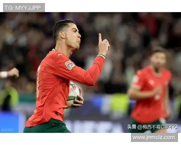 足球明星用闭嘴手势表达情感瞬间的精彩瞬间与背后故事解析