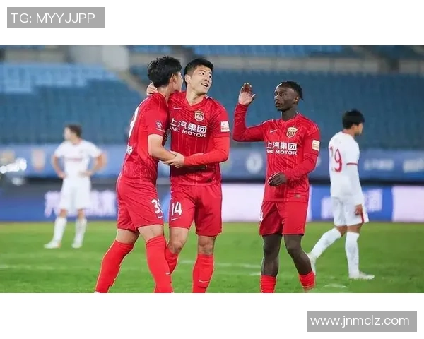 上海篮球队在奥运会积分榜上以93分稳居第一名展现强大实力 上海篮球队在奥运会积分榜上以93分稳居第一名展现强大实力