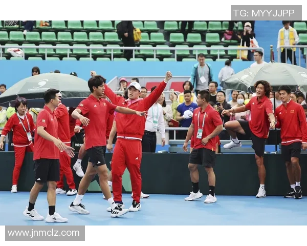 西安羽毛球队以99分稳居精英赛积分榜首位展现强劲实力