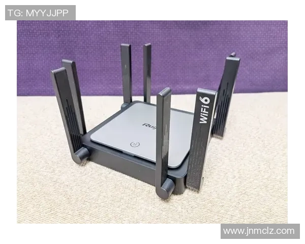 足球明星伤愈归来重返训练场展现强大斗志与拼搏精神